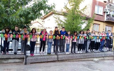 В слънчевия септемврийски ден творчество и креативност владее духа на учениците и учителите на  Средно Училище Климент Охридски.